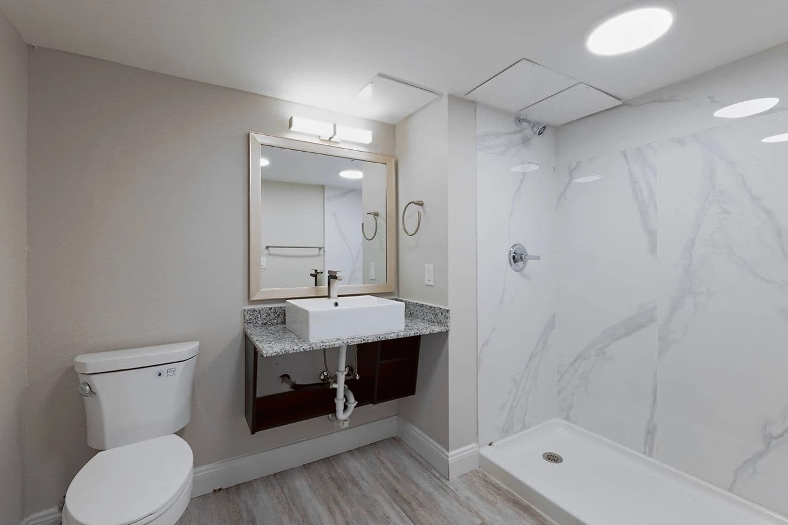 Austin Apartment: 7928 Gessner Dr