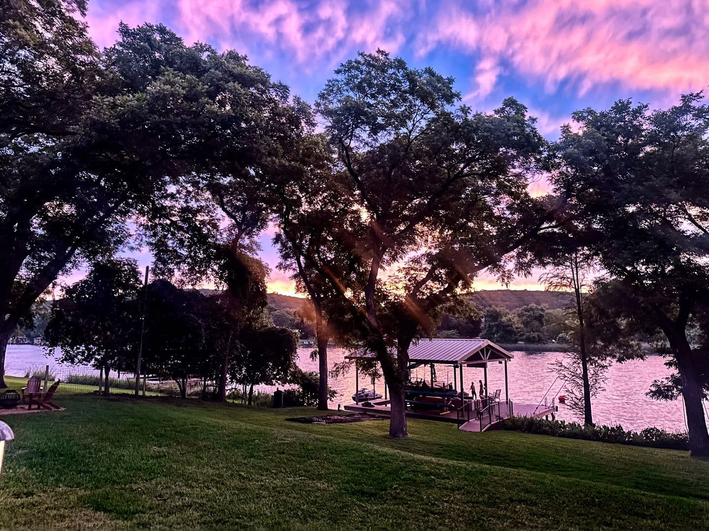 Austin House: 2910 Edgewater Drive