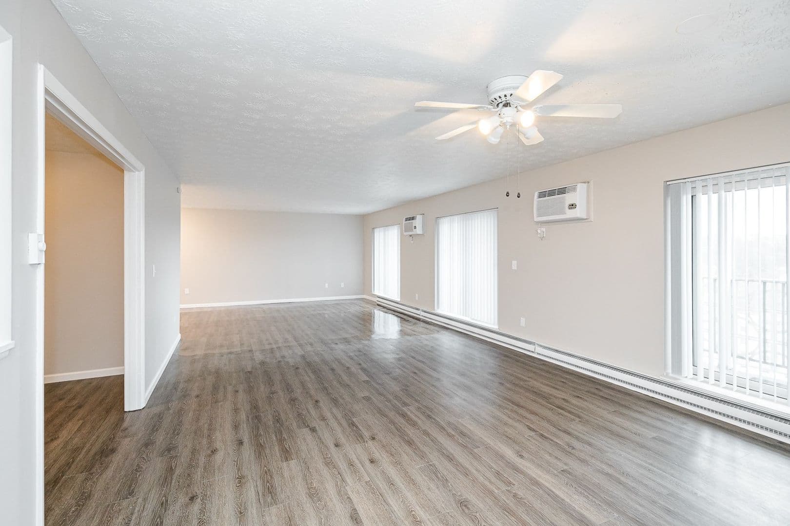 Pittsburgh Apartment: 7 Dorchester Drive