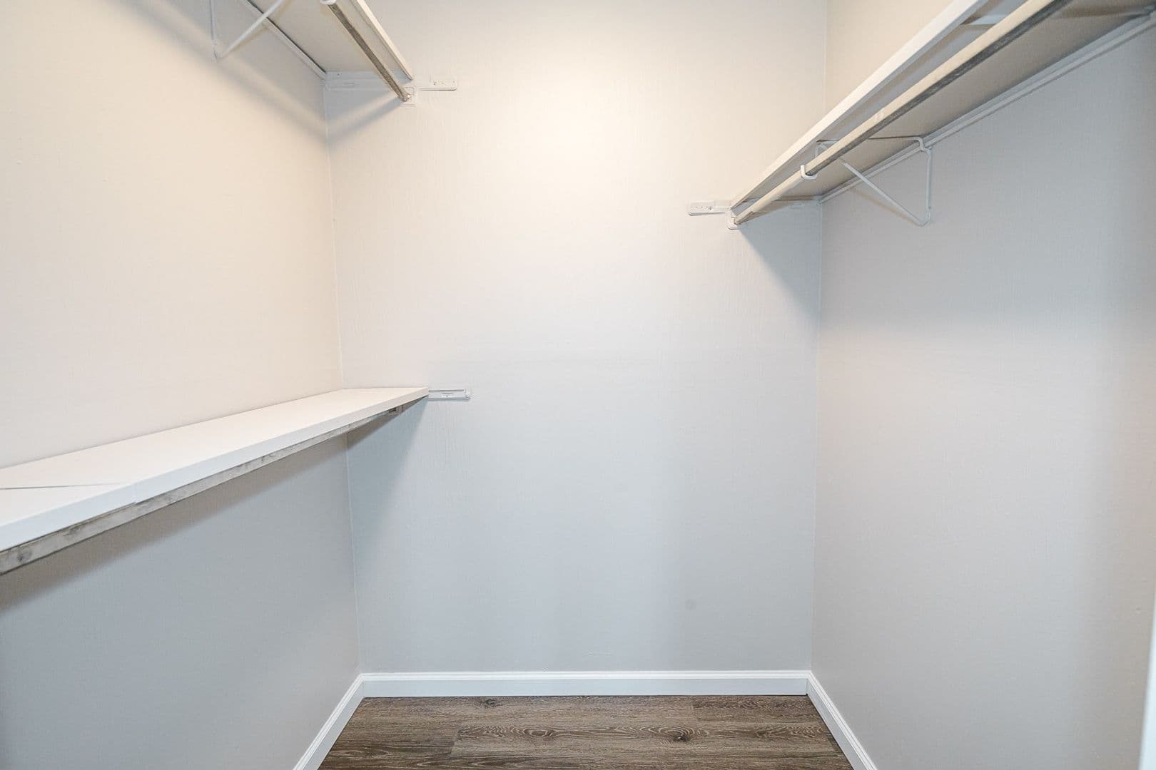 Pittsburgh Apartment: 7 Dorchester Drive