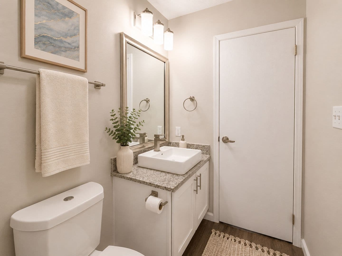 Moon Township Apartment: 916 Beaver Grade Road