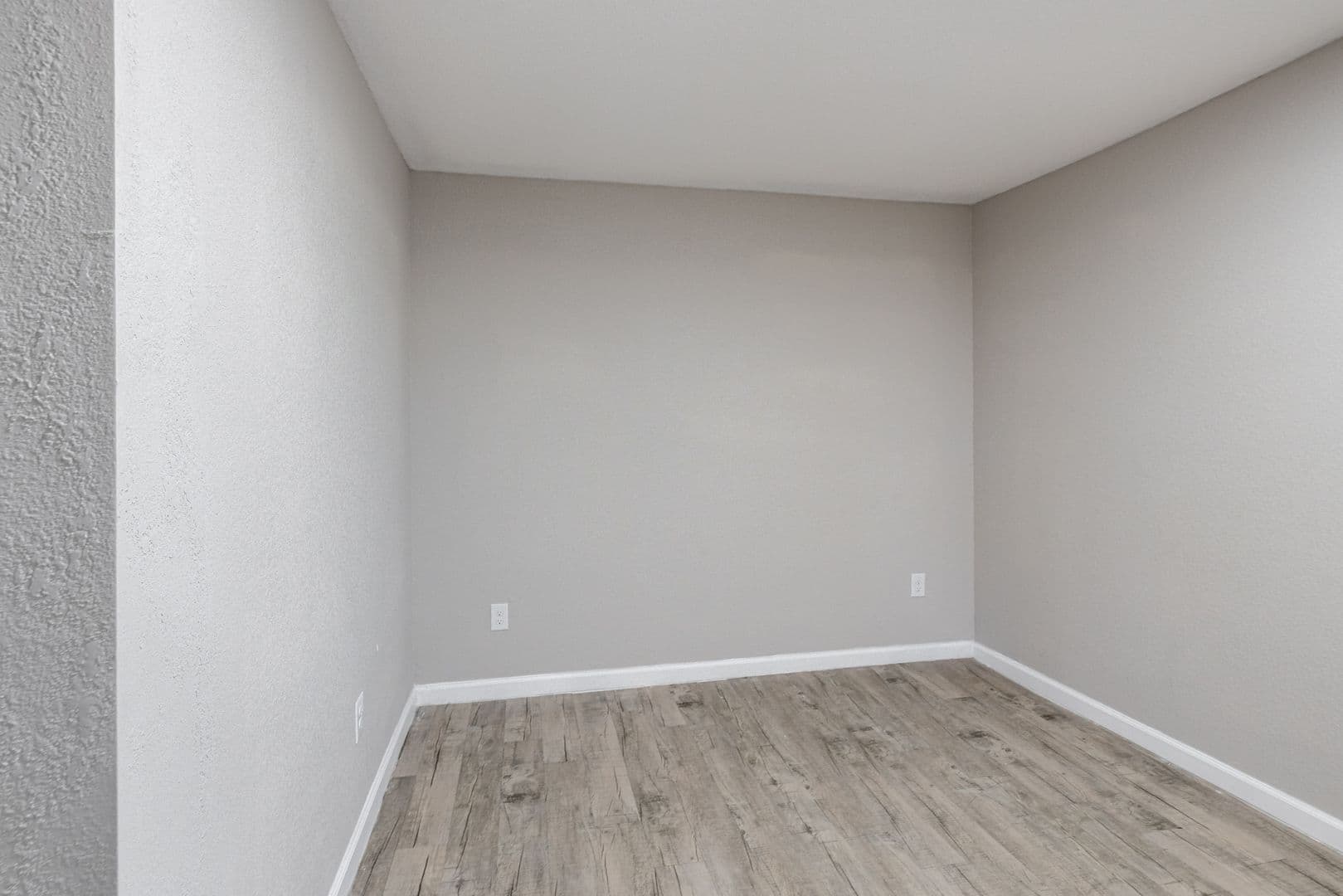 Austin Apartment: 9220 North Interstate Highway 35