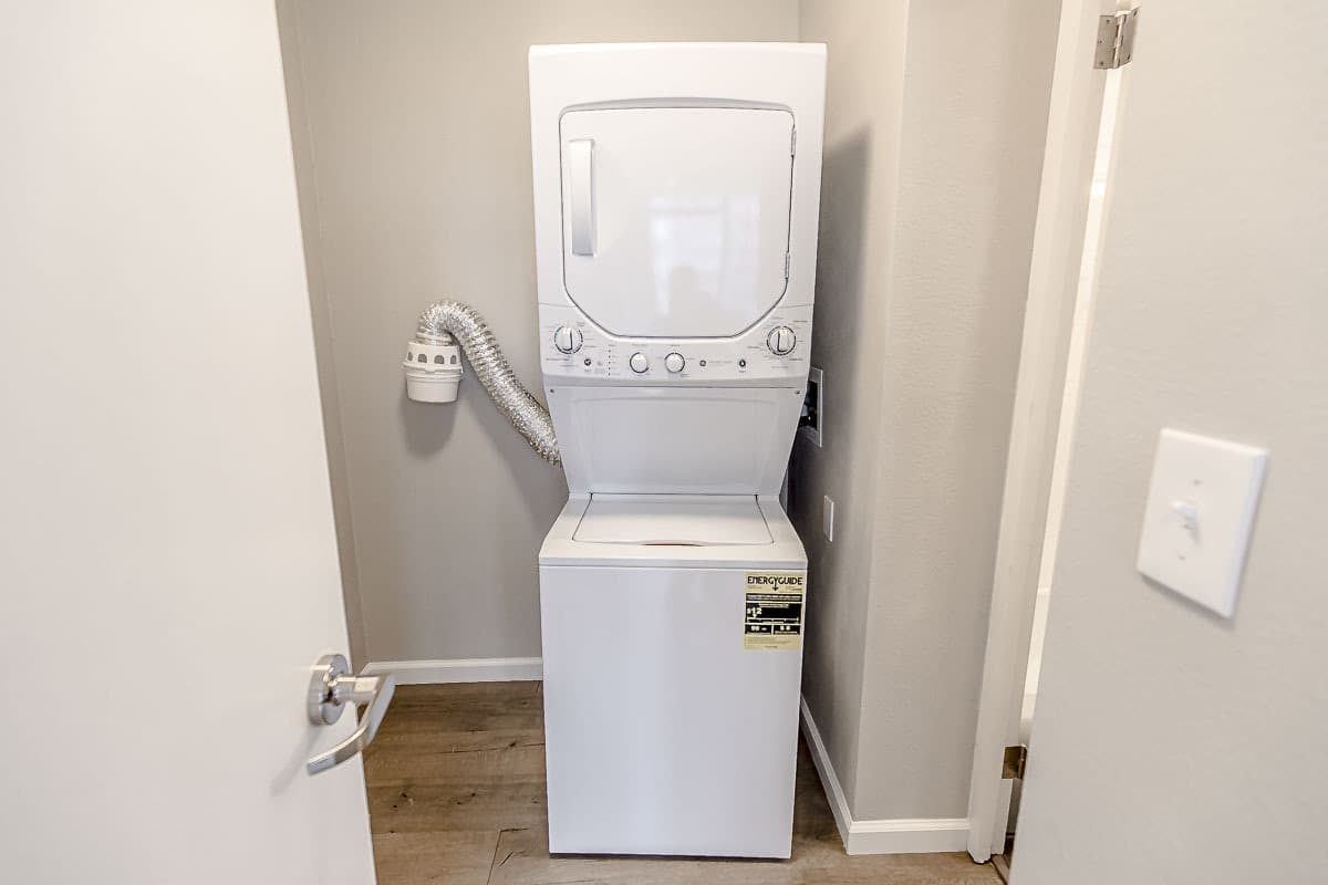 Pittsburgh Apartment: 625 Stanwix Street