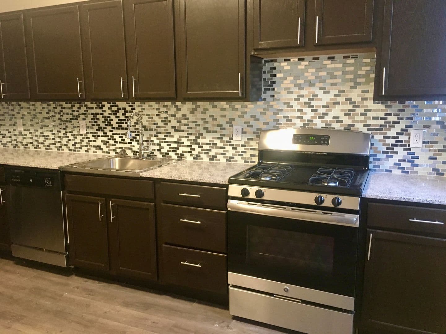 Pittsburgh Apartment: 118 - 122 Kearsage Street