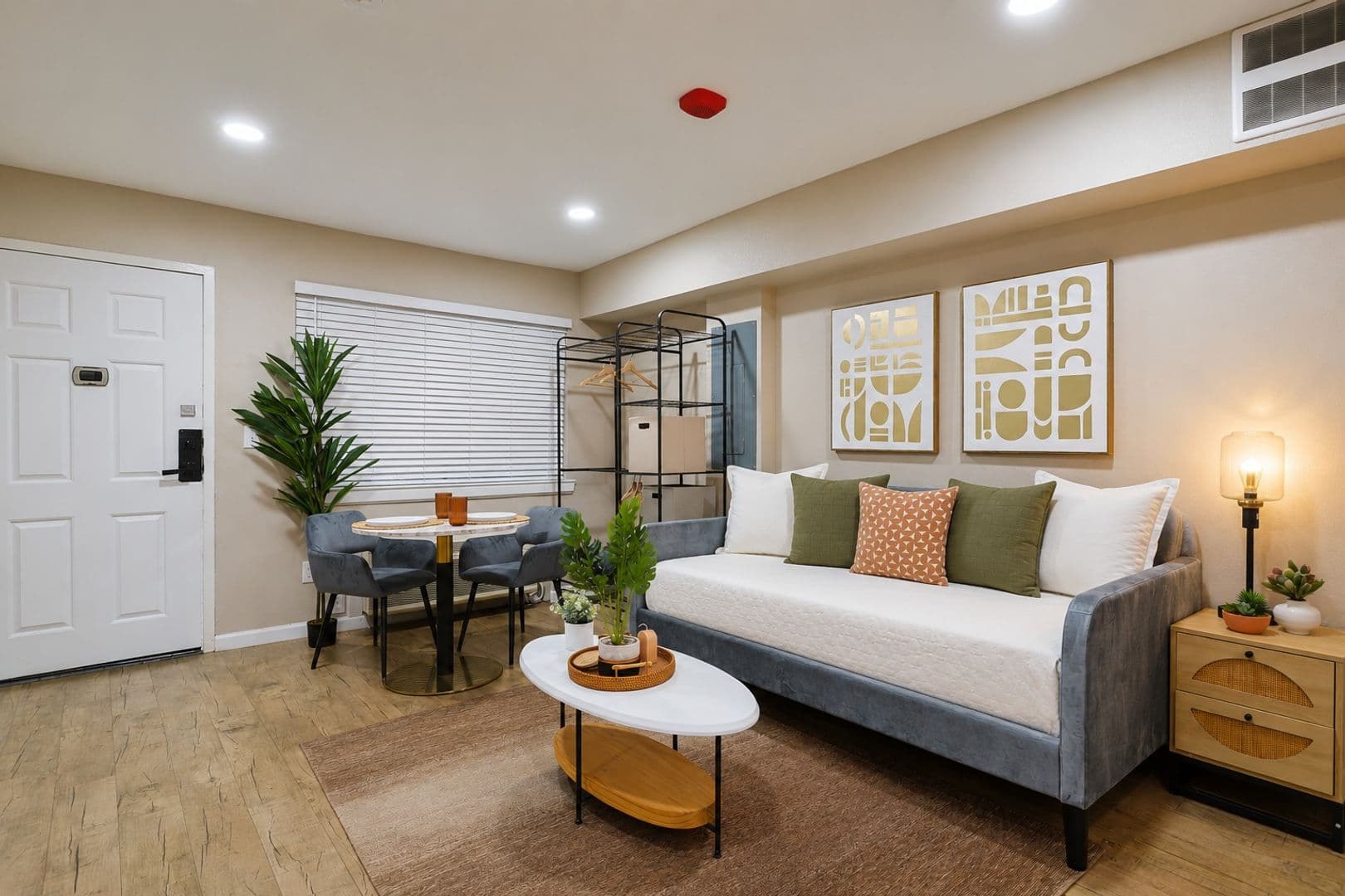 Austin Apartment: 9220 North Interstate Highway 35