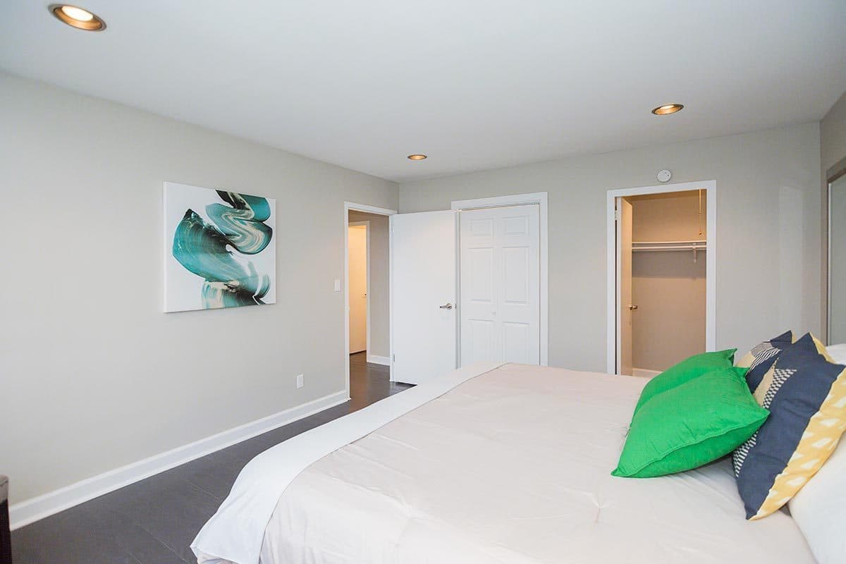 Pittsburgh Apartment: 625 Stanwix Street