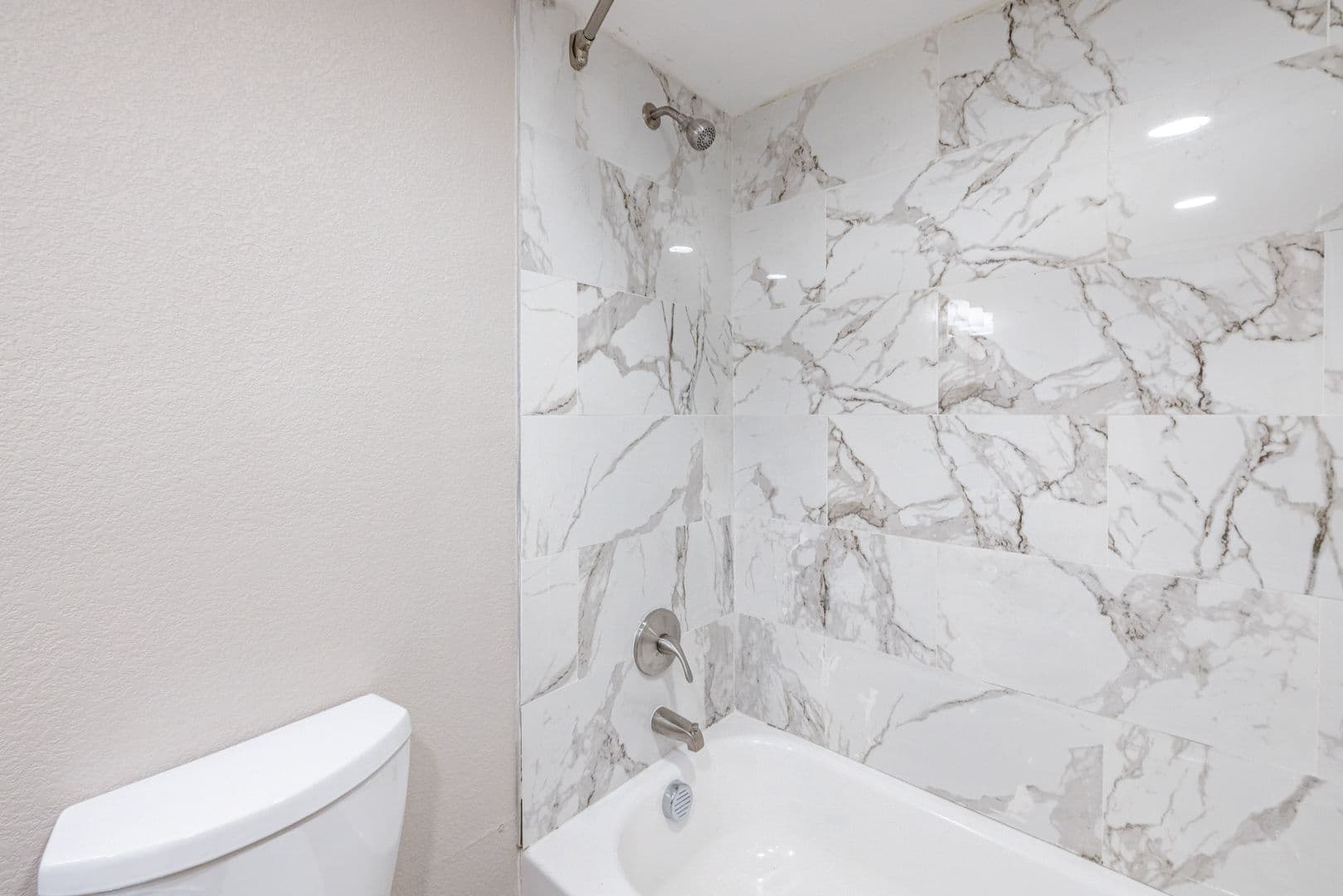 Austin Apartment: 9220 North Interstate Highway 35