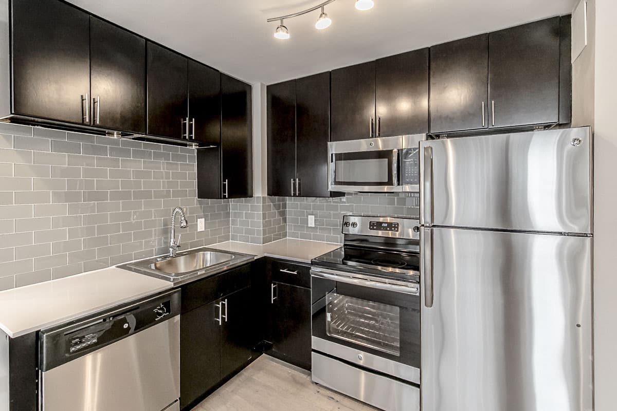Pittsburgh Apartment: 625 Stanwix Street