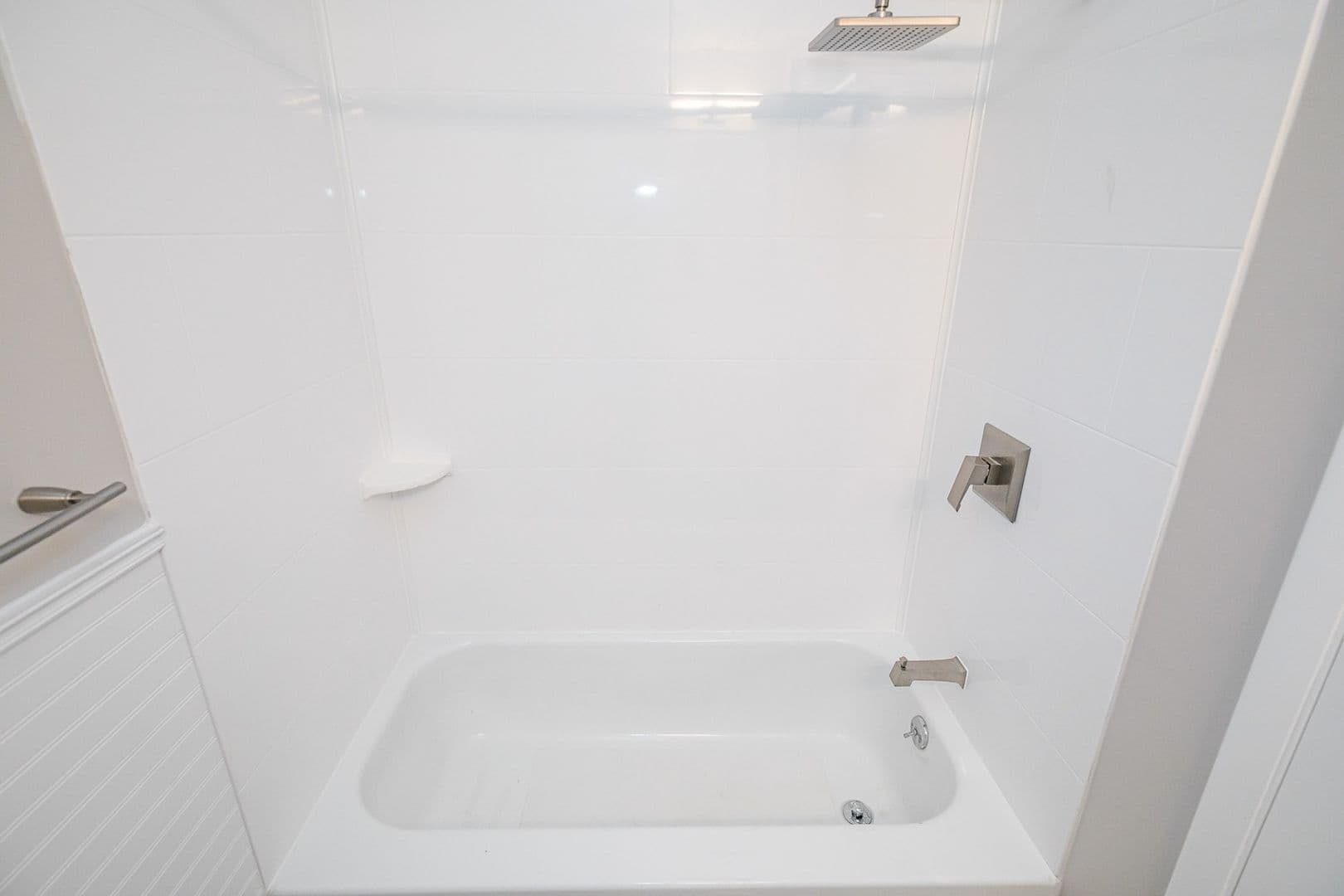 Pittsburgh Apartment: 7 Dorchester Drive