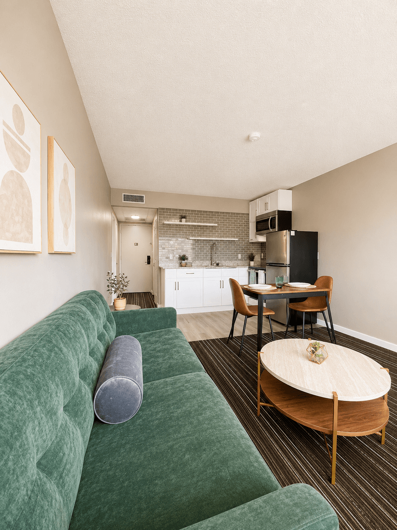 Houston Apartment: 14703 Park Row