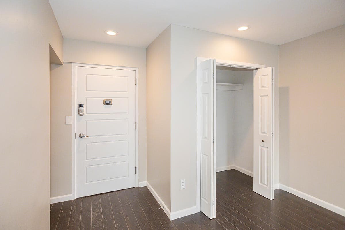 Pittsburgh Apartment: 625 Stanwix Street