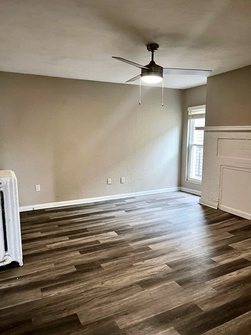 Pittsburgh Apartment: 624 California Ave