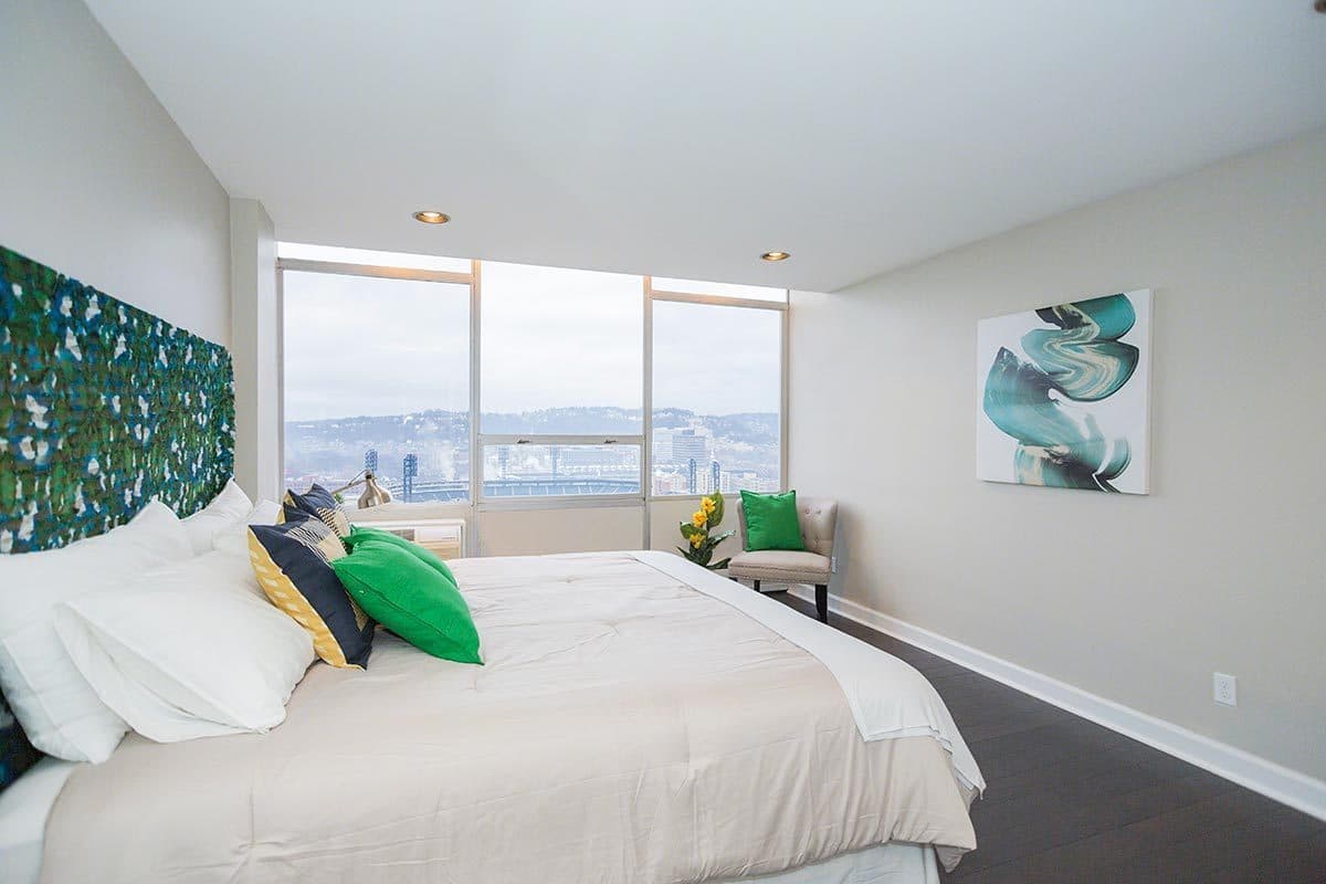 Pittsburgh Apartment: 625 Stanwix Street