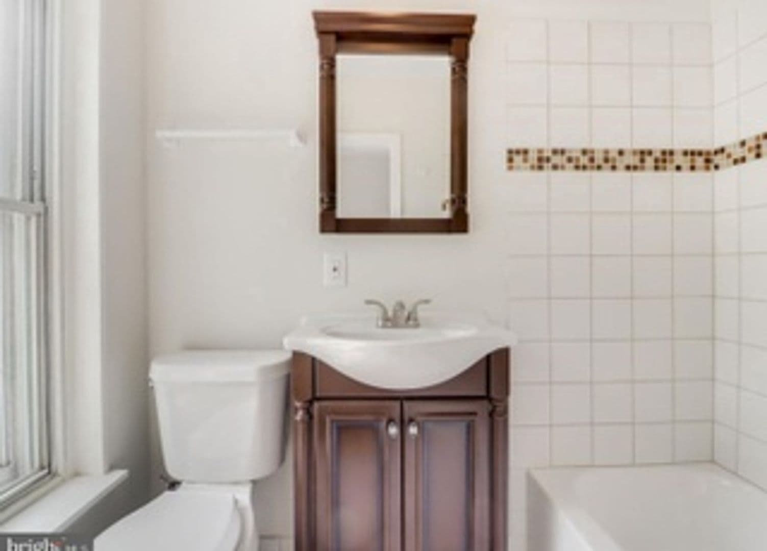 Philadelphia Apartment: 4639 Umbria Street - 2R