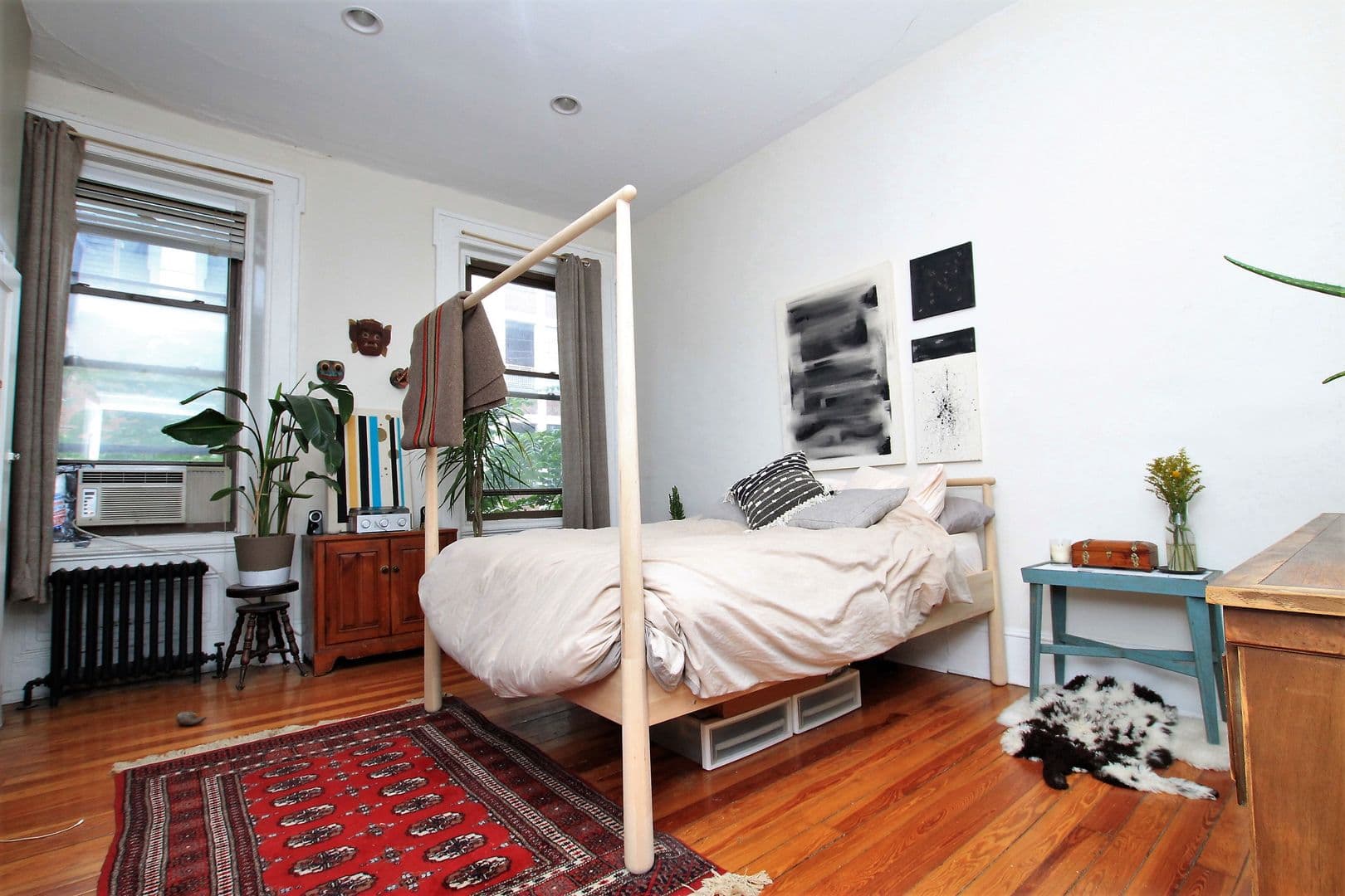 Philadelphia Apartment: 717 North 5th Street 2F