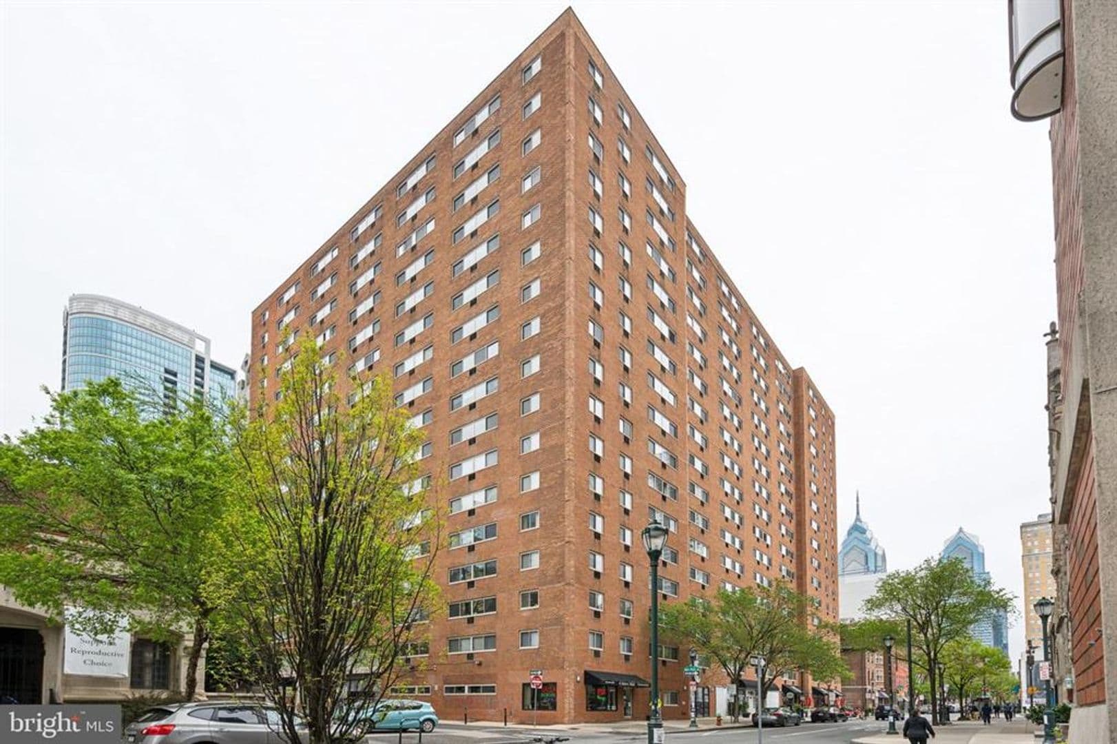 Philadelphia Apartment: 2101 Chestnut St