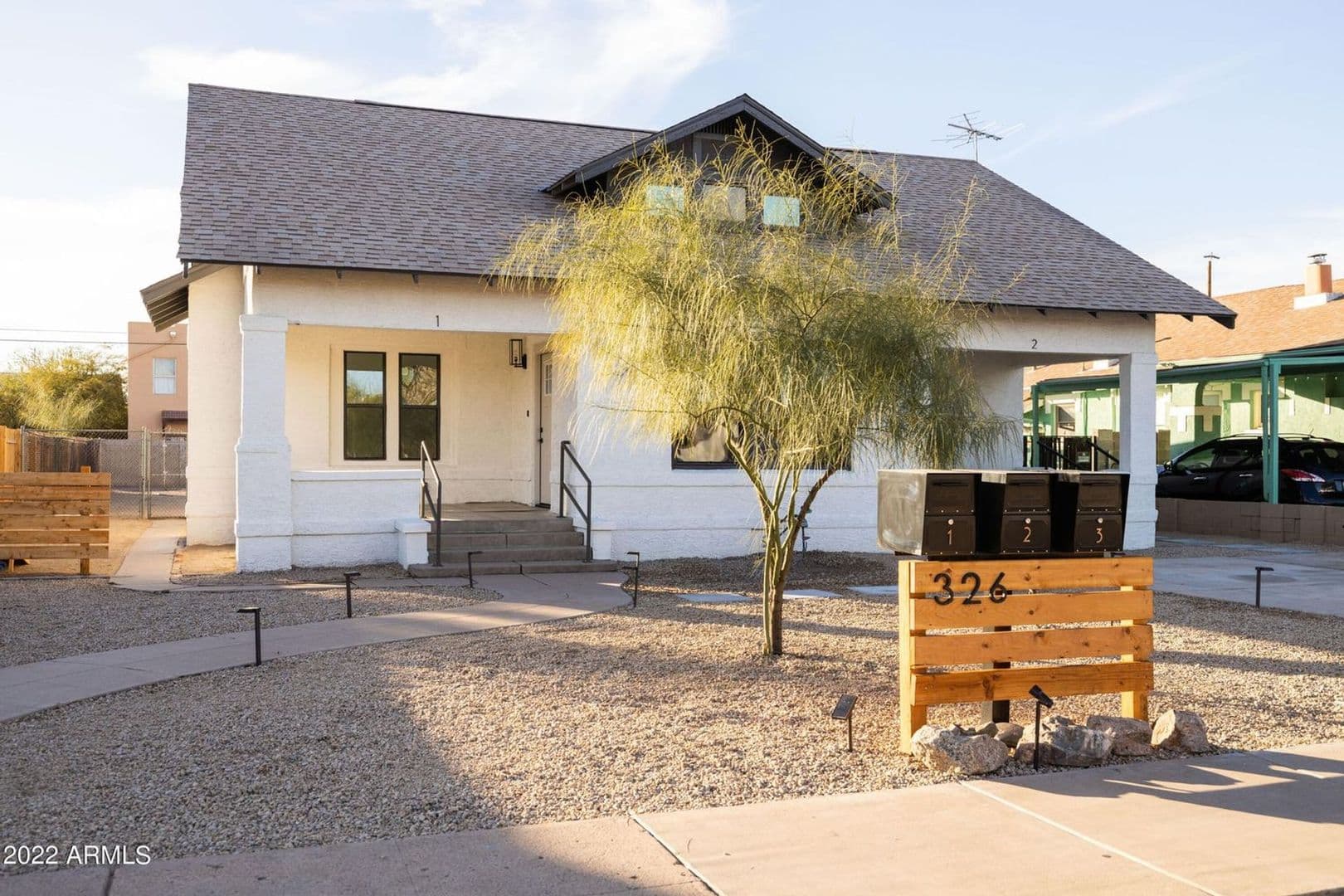 Phoenix Apartment: 326 N. 17th Dr.