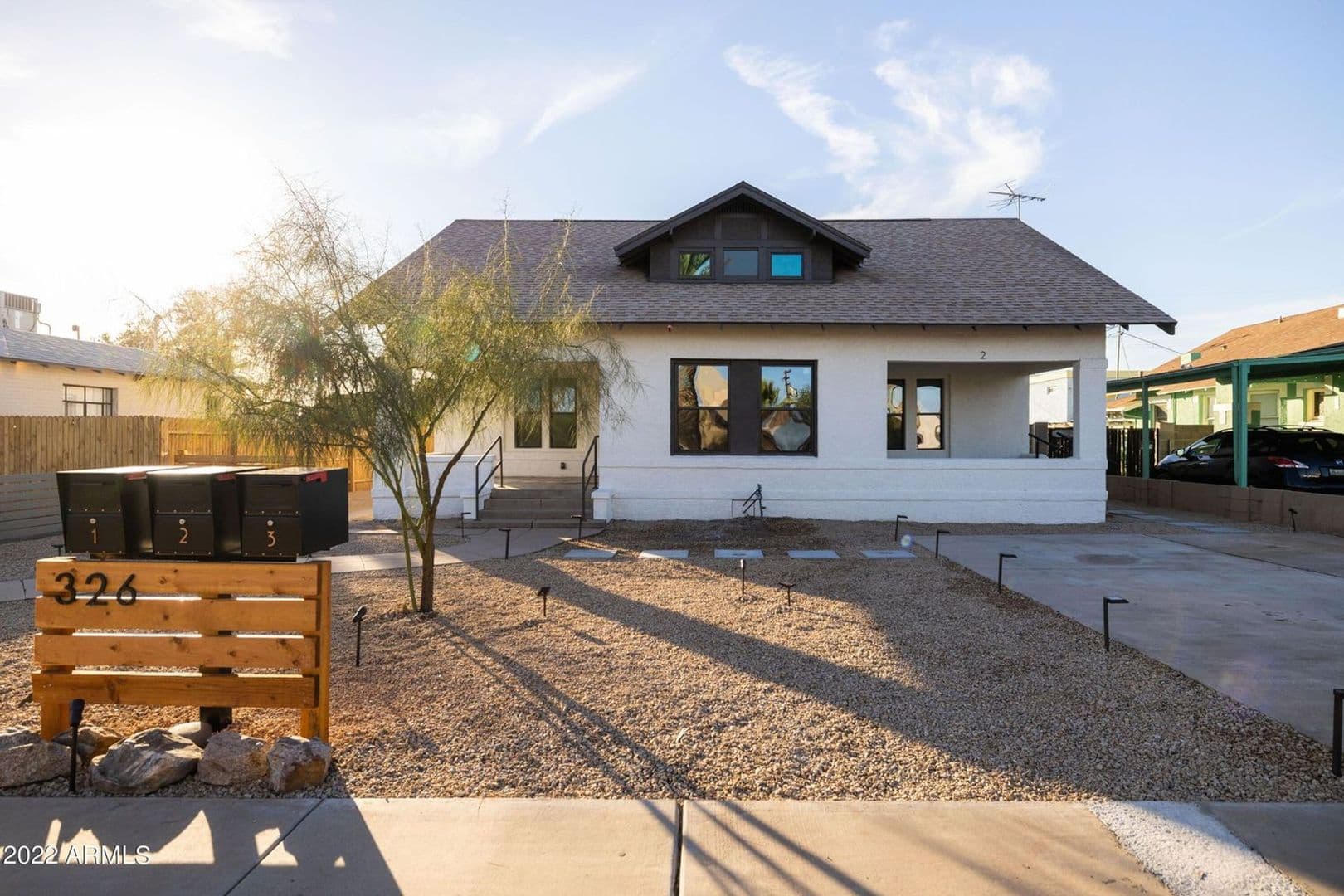 Phoenix Apartment: 326 N. 17th Dr.