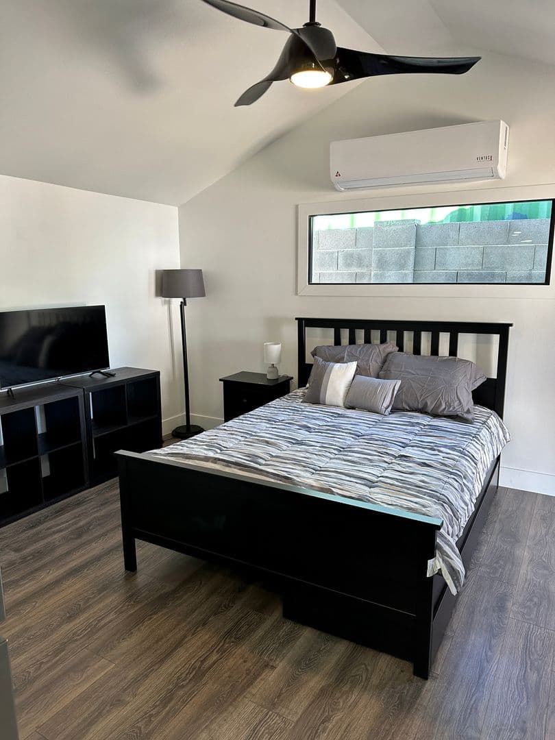 Phoenix Apartment: 326 N. 17th Dr.