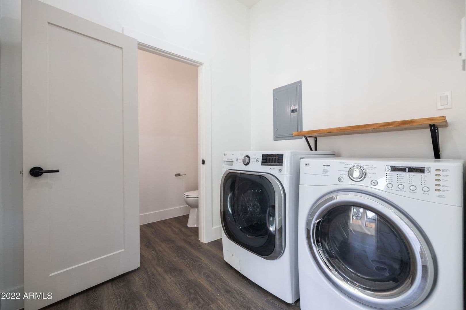 Phoenix Apartment: 326 N. 17th Dr.