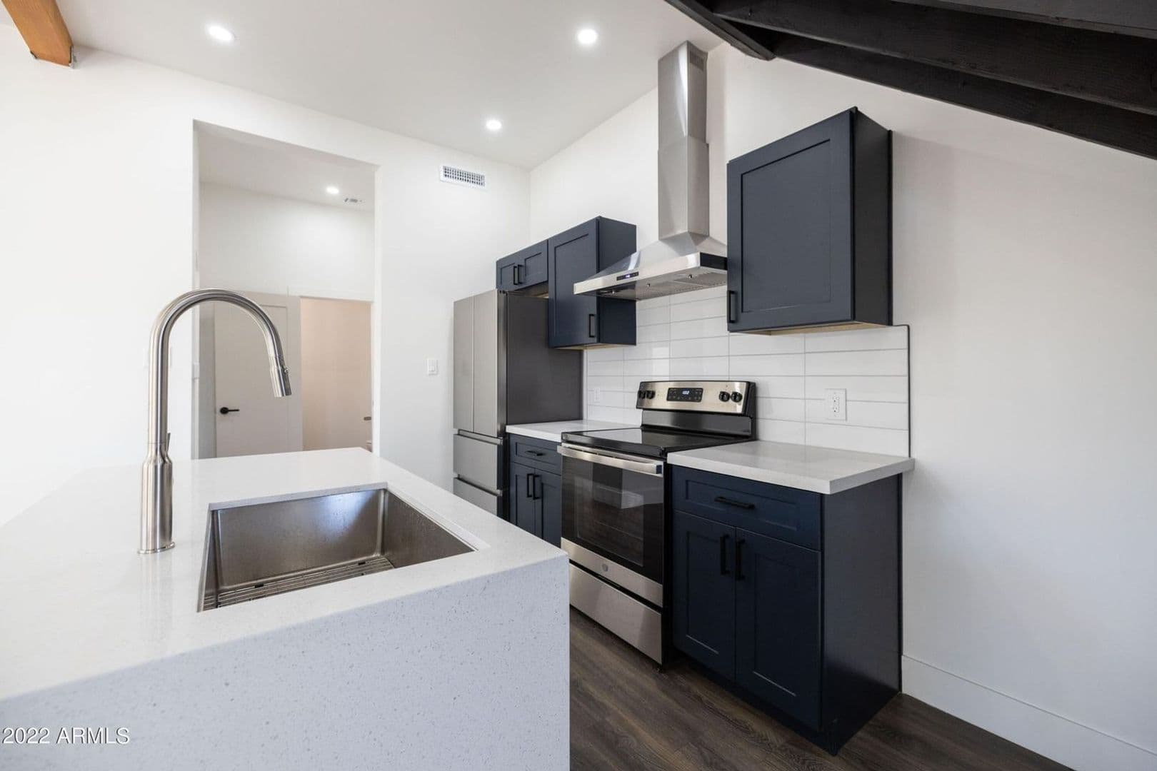 Phoenix Apartment: 326 N. 17th Dr.