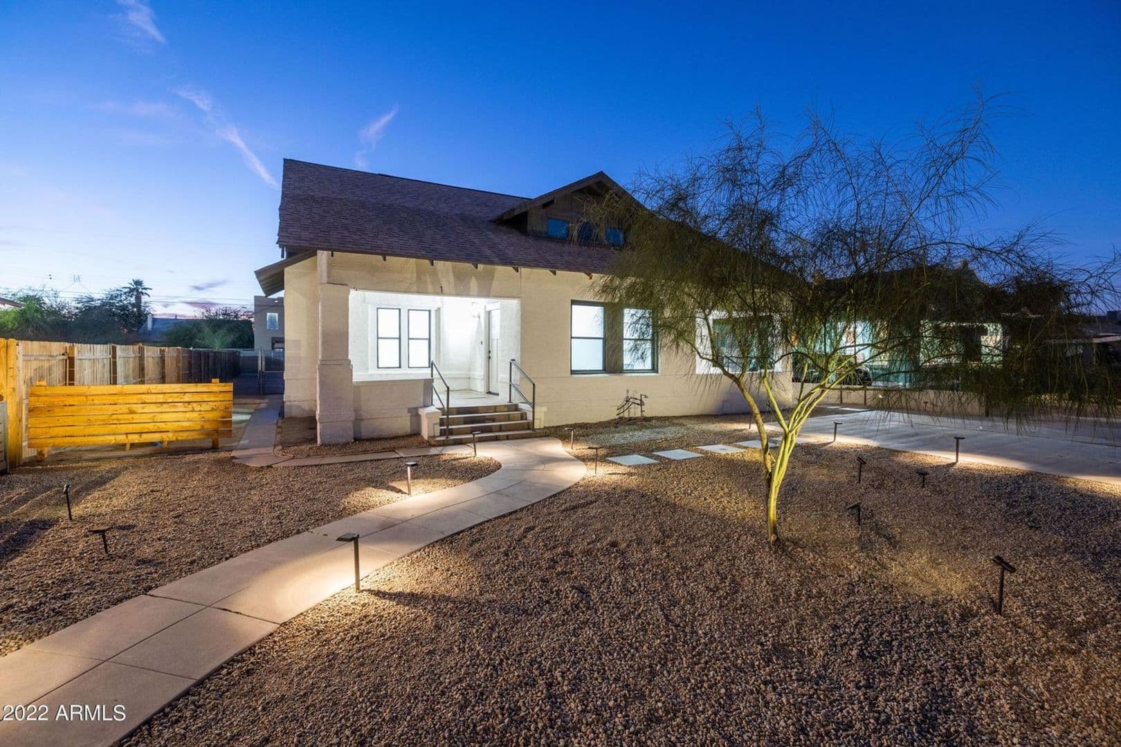 Phoenix Apartment: 326 N. 17th Dr.