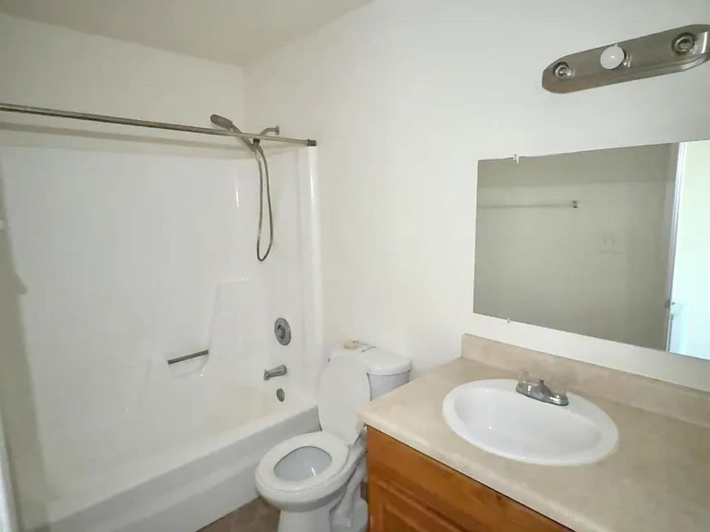 Phoenix Apartment: 2233 N 36th Street