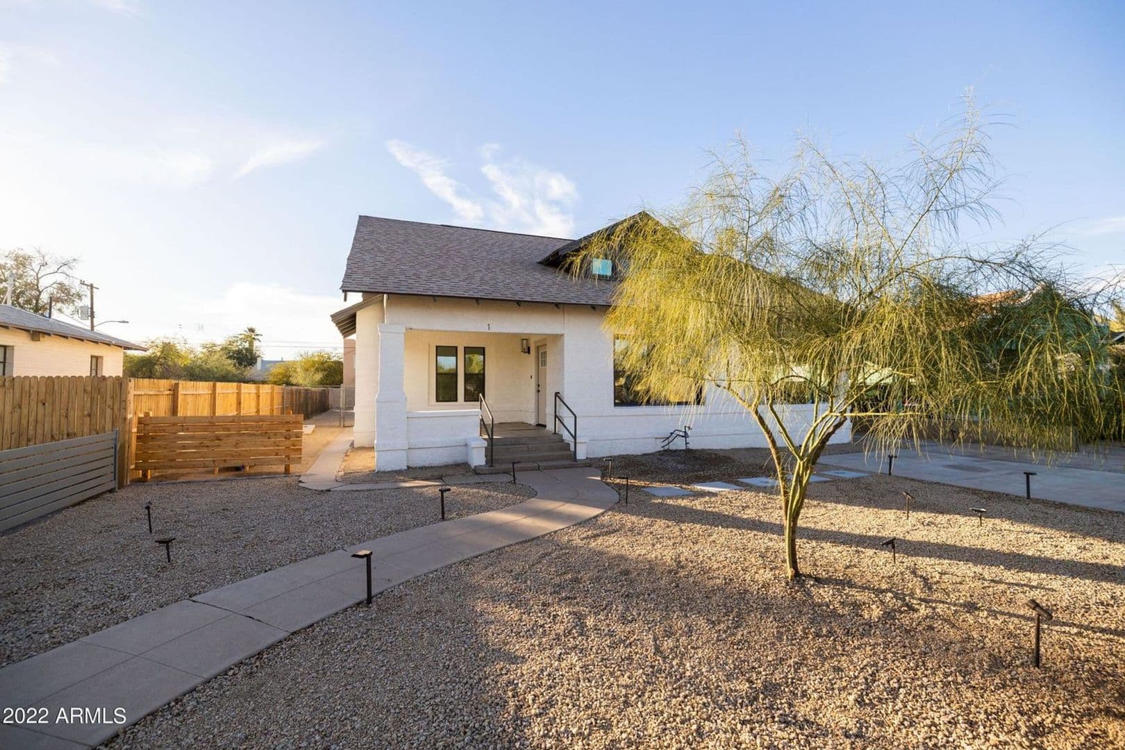 Phoenix Apartment: 326 N. 17th Dr.