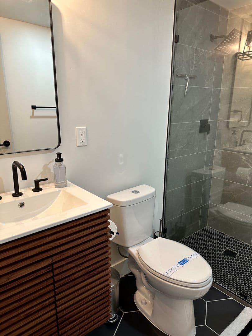 Phoenix Apartment: 326 N. 17th Dr.