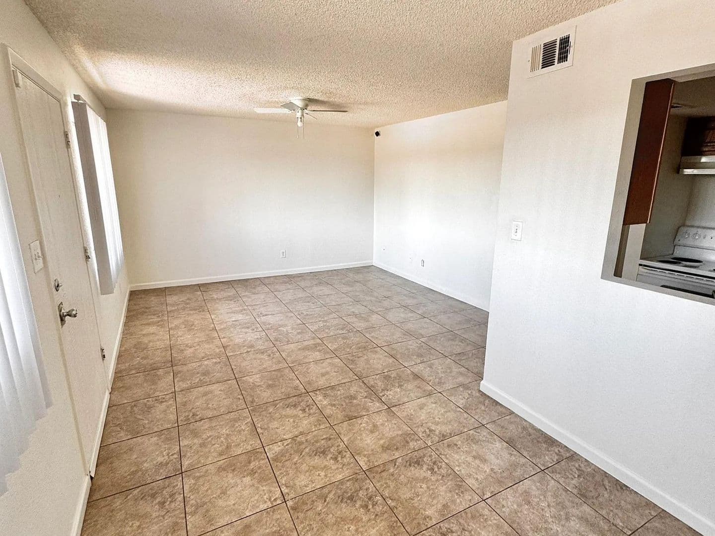 Phoenix Apartment: 2233 N 36th Street