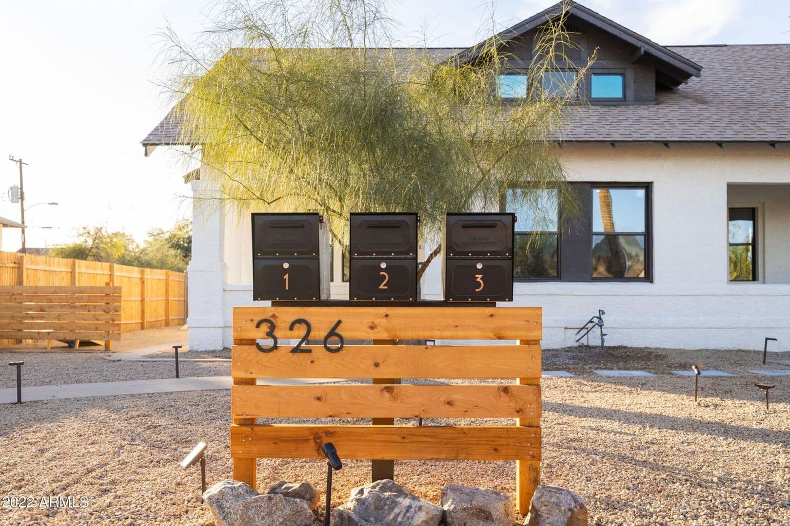 Phoenix Apartment: 326 N. 17th Dr.