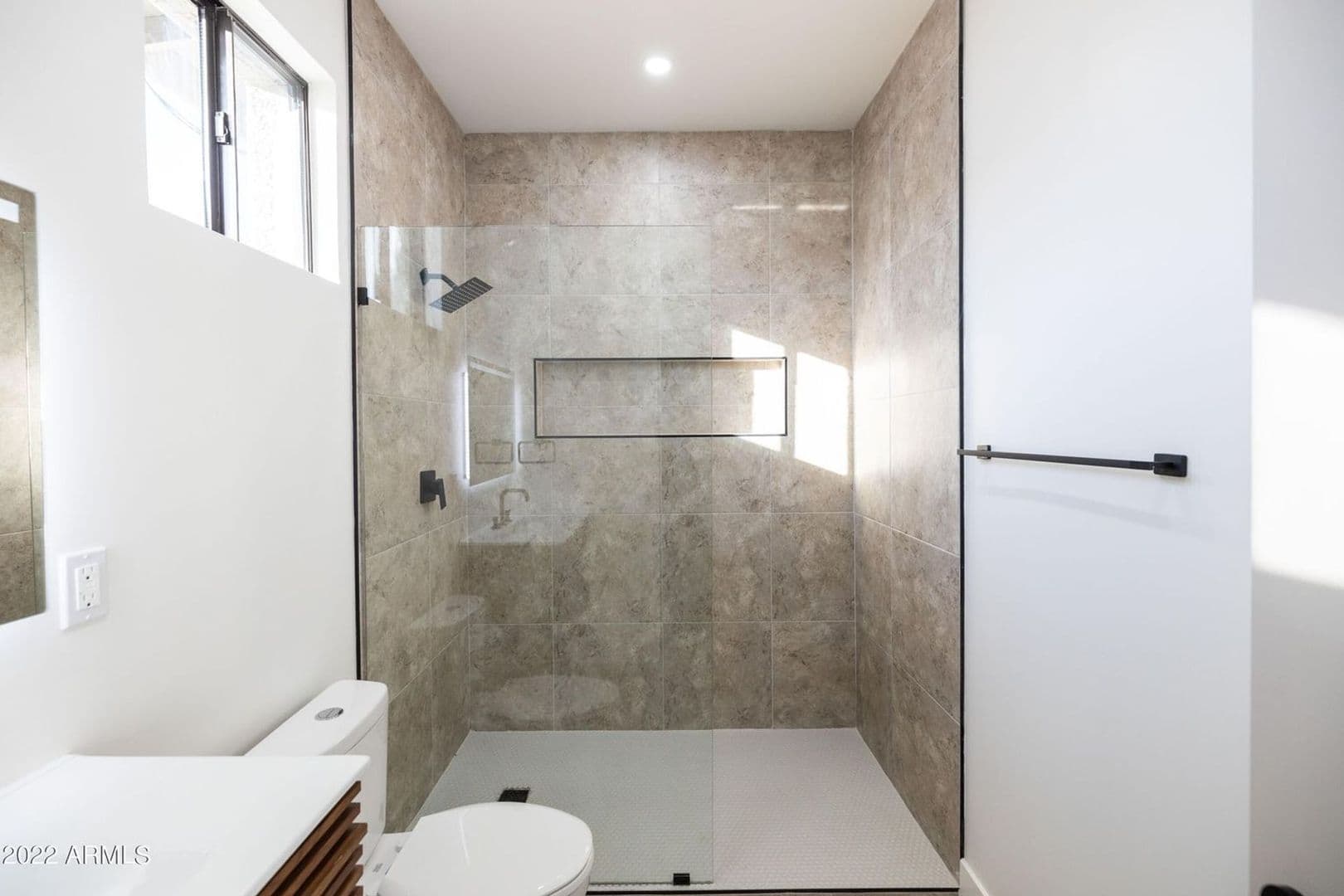 Phoenix Apartment: 326 N. 17th Dr.