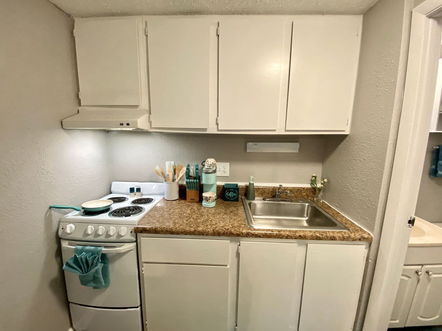 Gainesville Apartment: 6929 W University Avenue