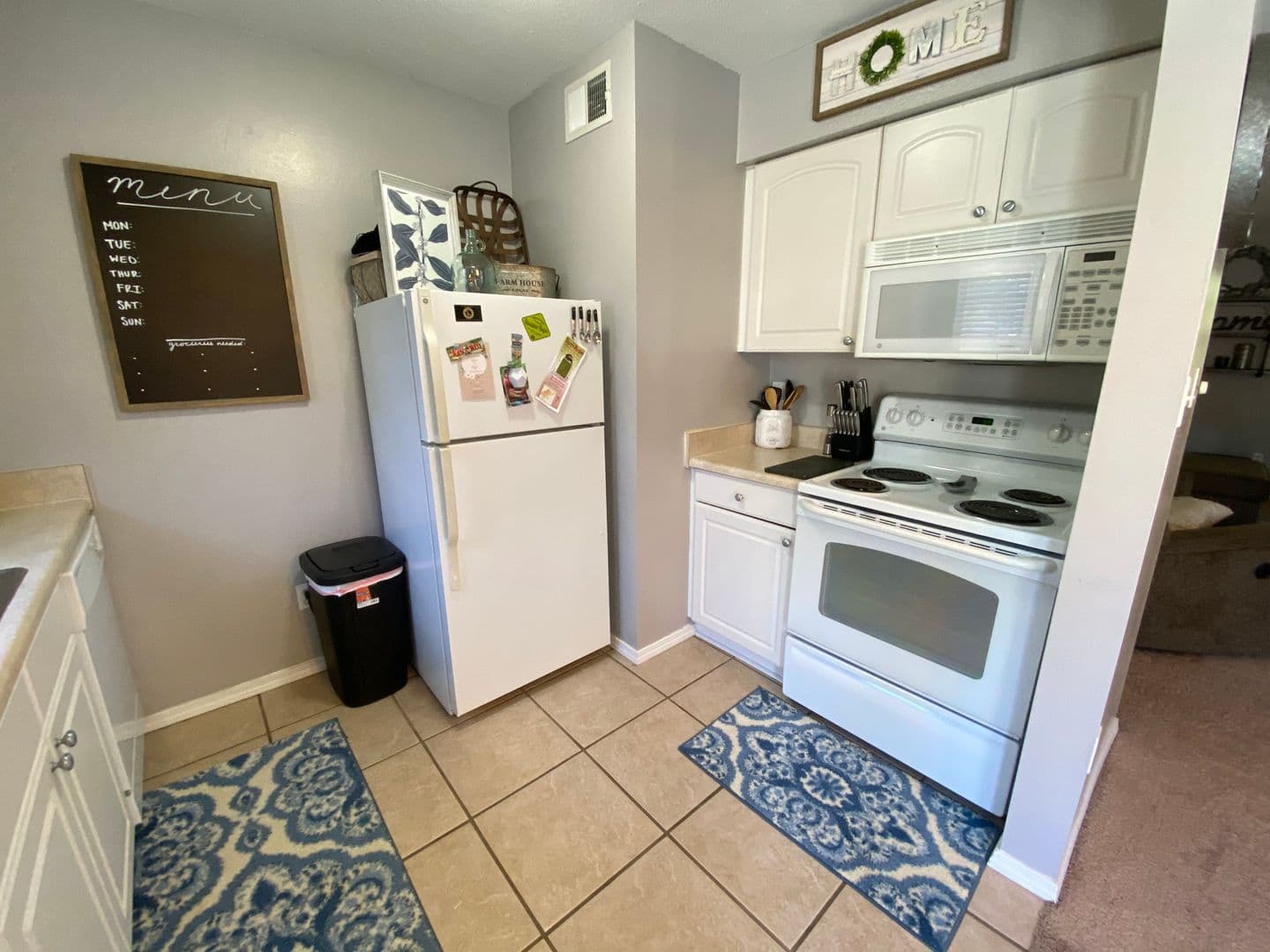 Tallahassee Apartment: 1951 N Meridian Road