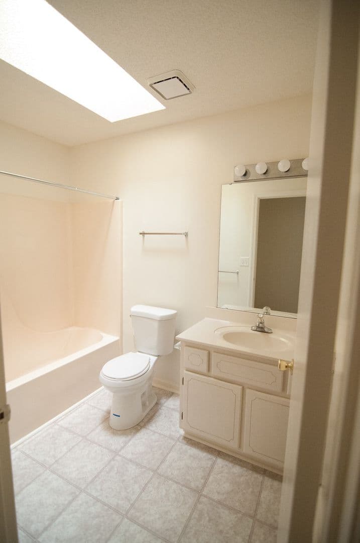 Tallahassee Apartment: 502 W Jefferson Street