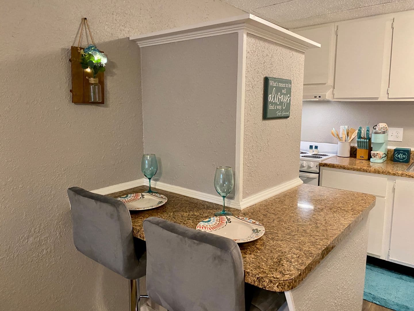 Gainesville Apartment: 6929 W University Avenue