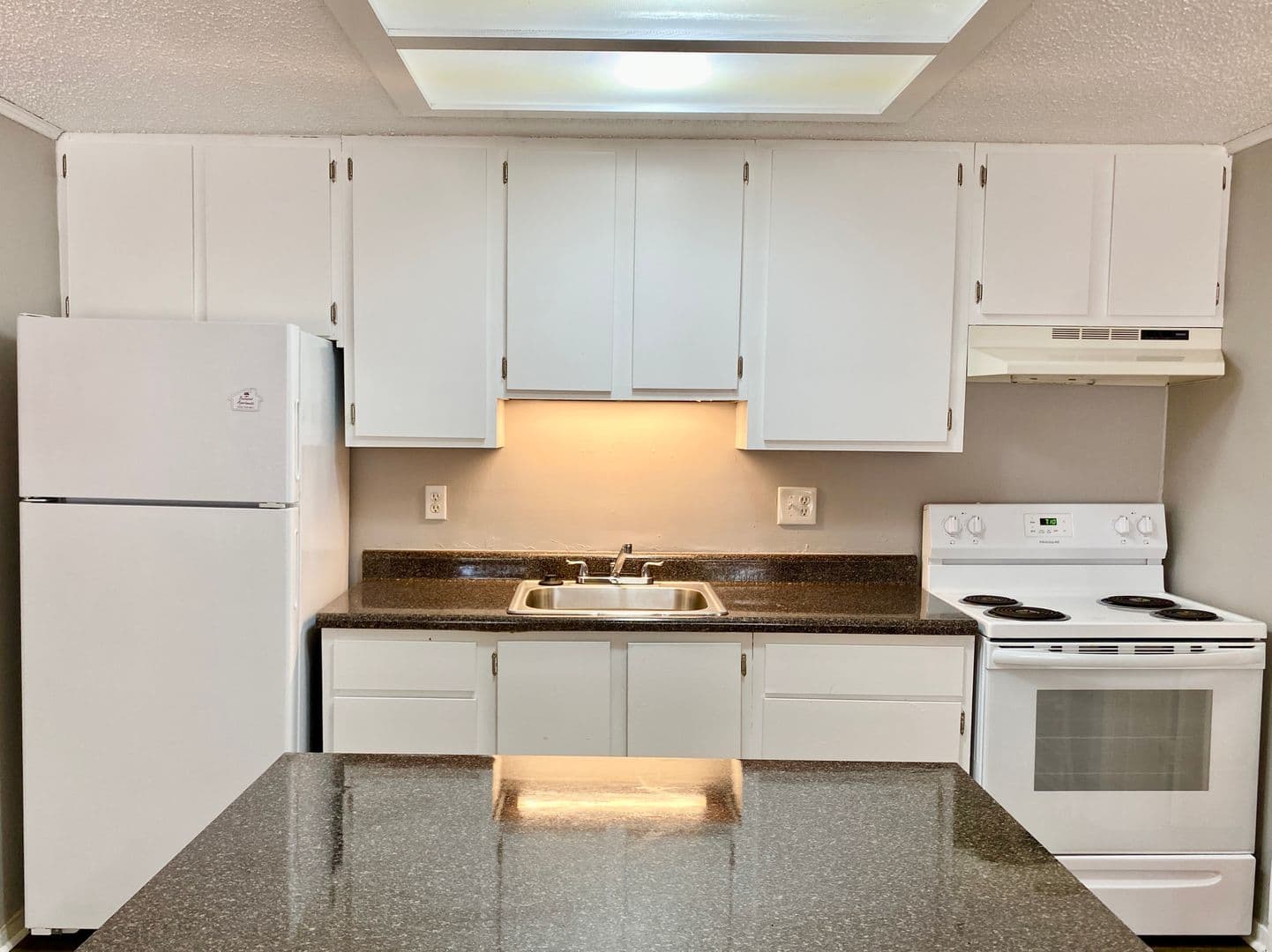Gainesville Apartment: 6929 W University Avenue