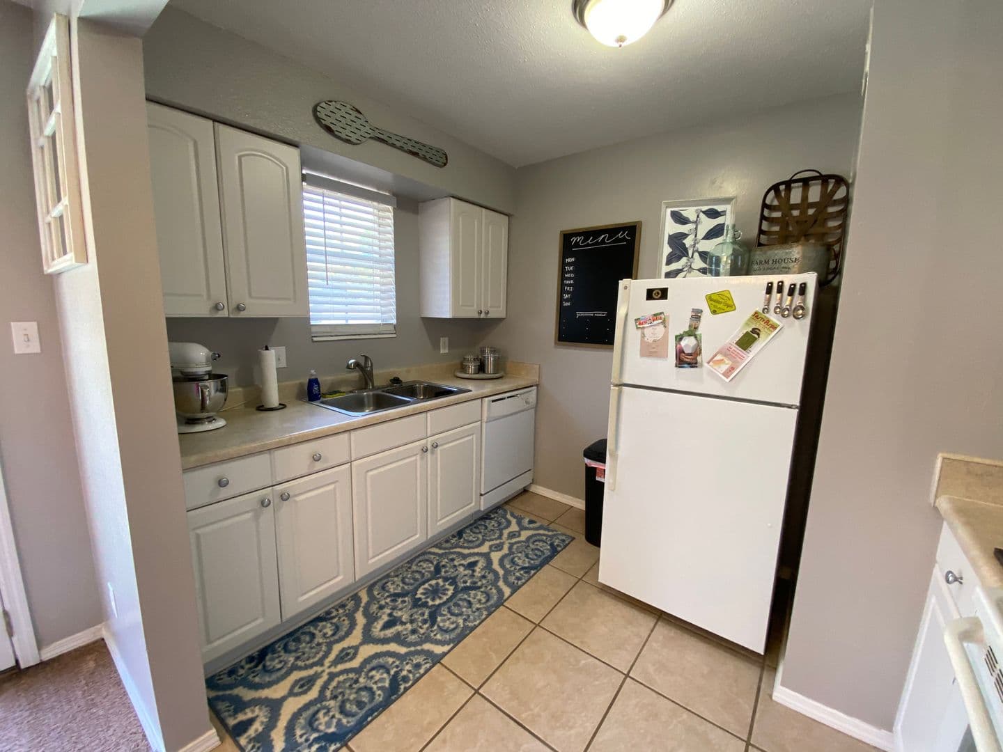 Tallahassee Apartment: 1951 N Meridian Road
