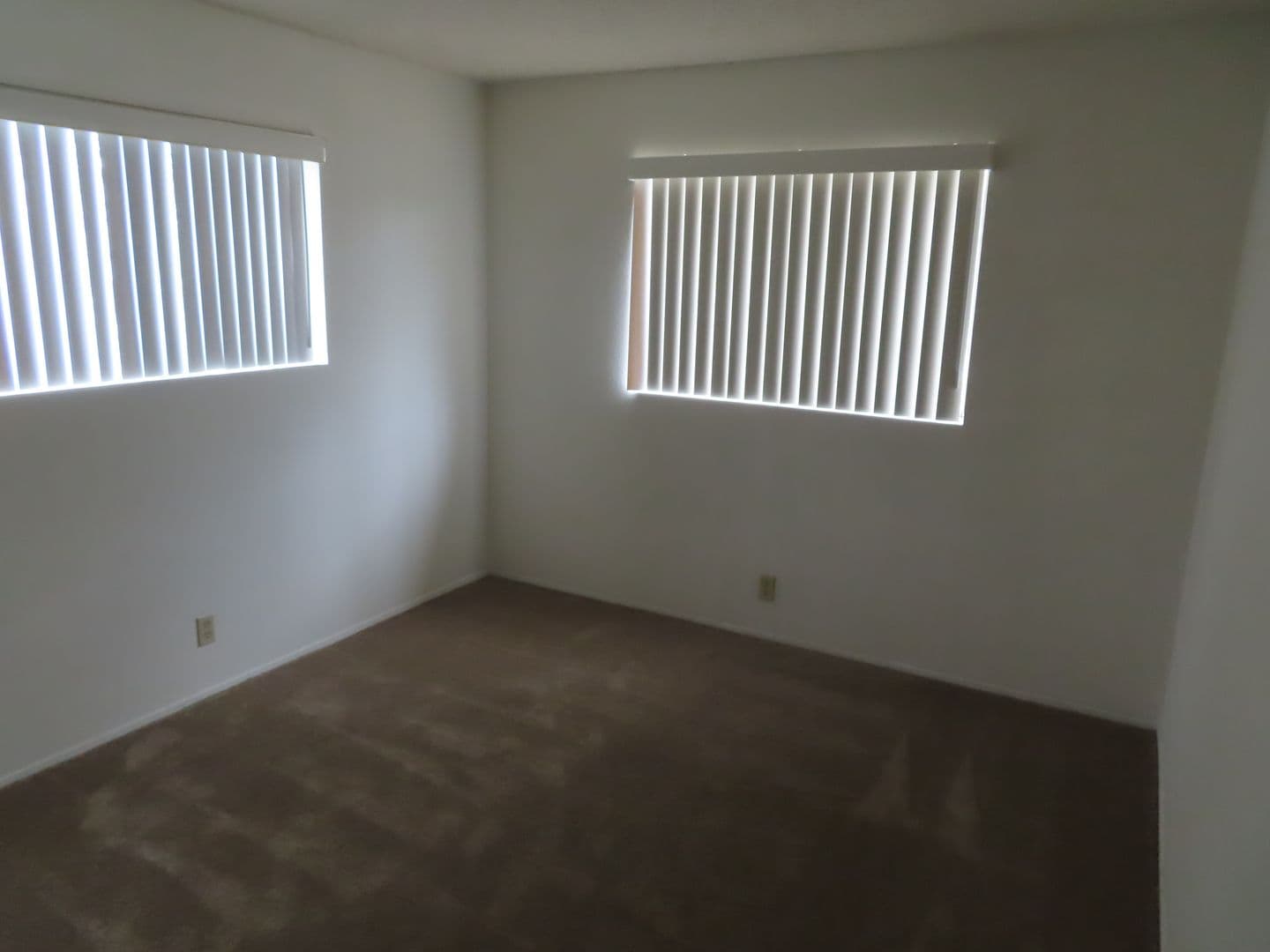 El Cajon Apartment: 1185 Persimmon Avenue