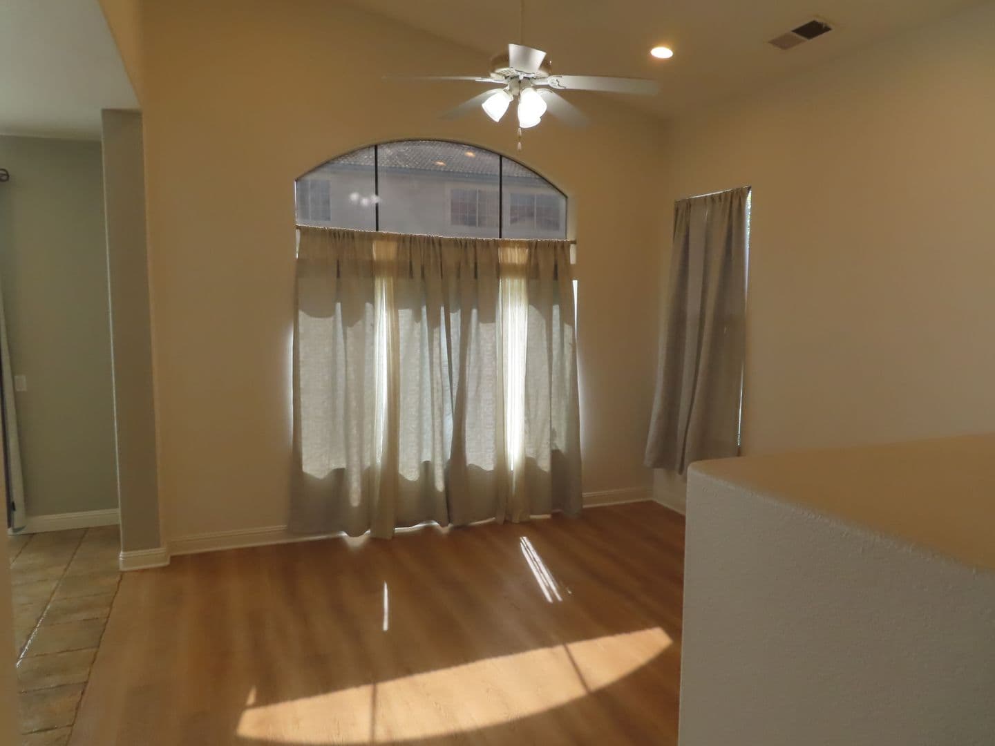 Oceanside House: 284 Manzanilla Way