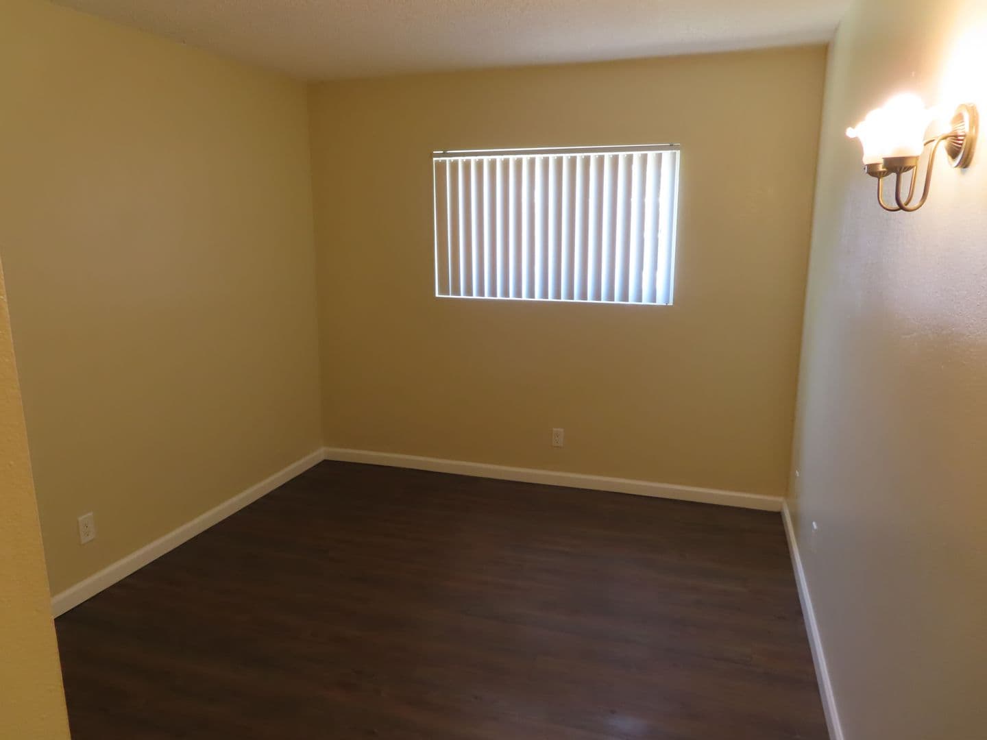 San Diego Apartment: 6913 Tait Street
