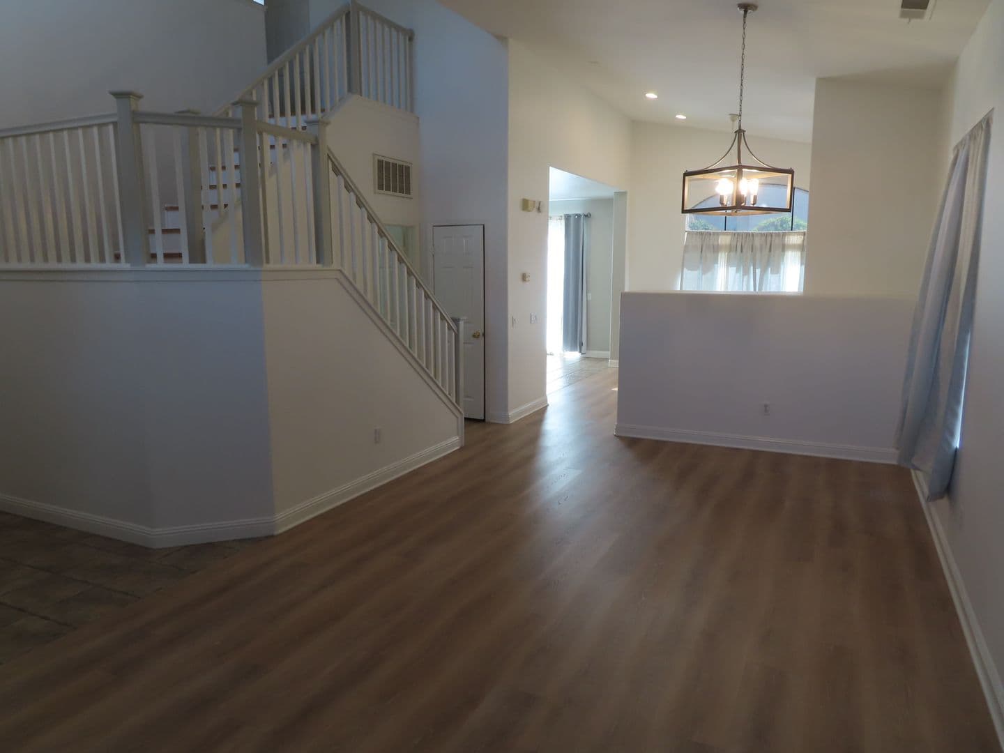 Oceanside House: 284 Manzanilla Way