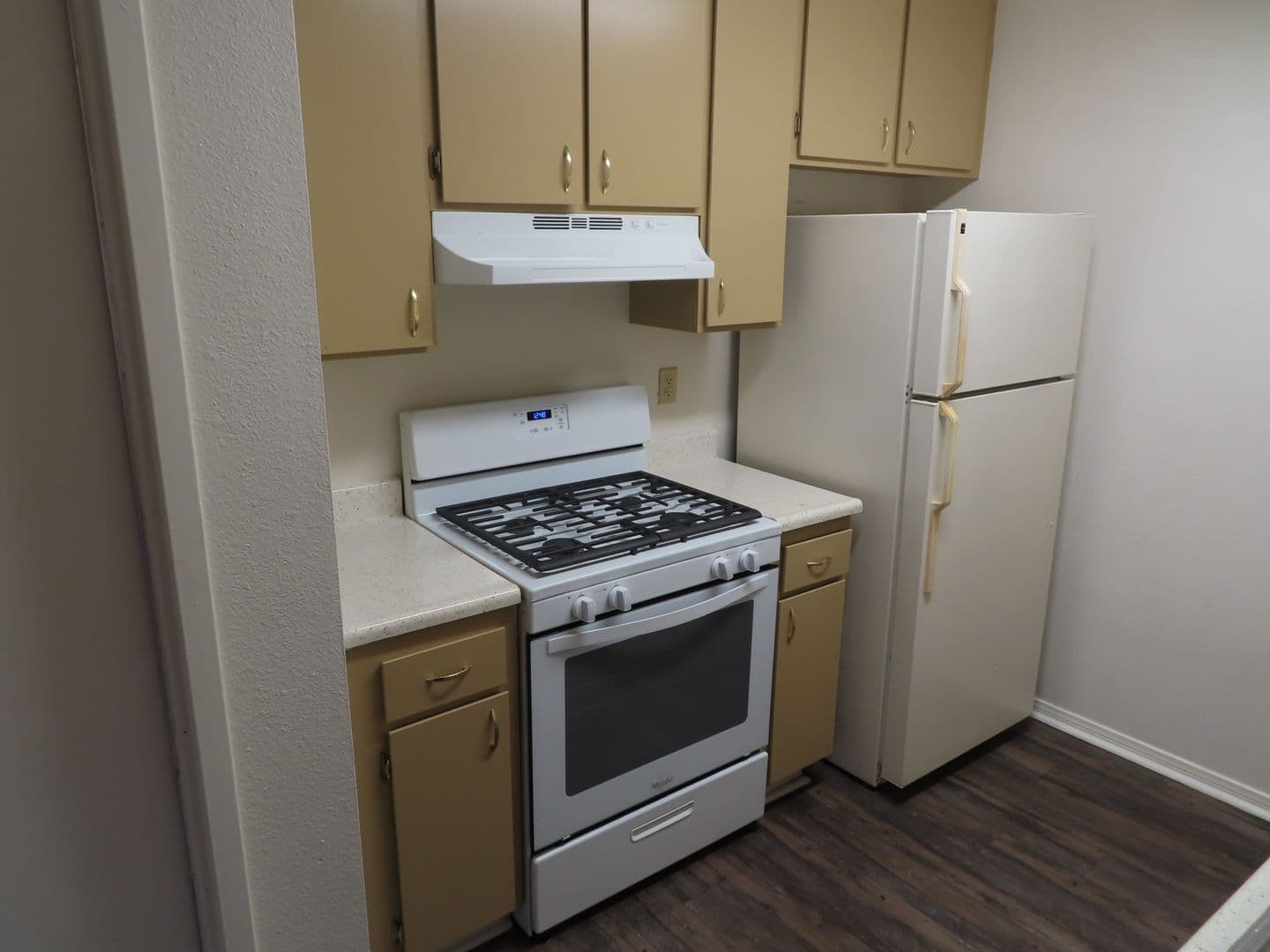 El Cajon Apartment: 1185 Persimmon Avenue