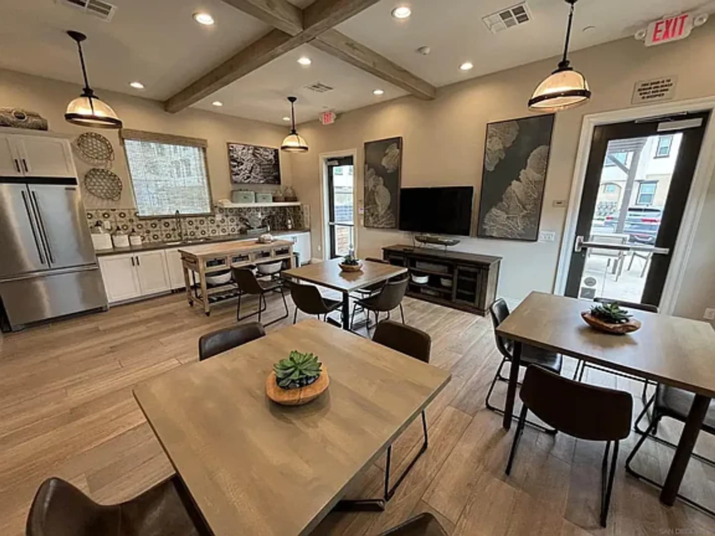 Vista Townhome: 2117 Solara Lane