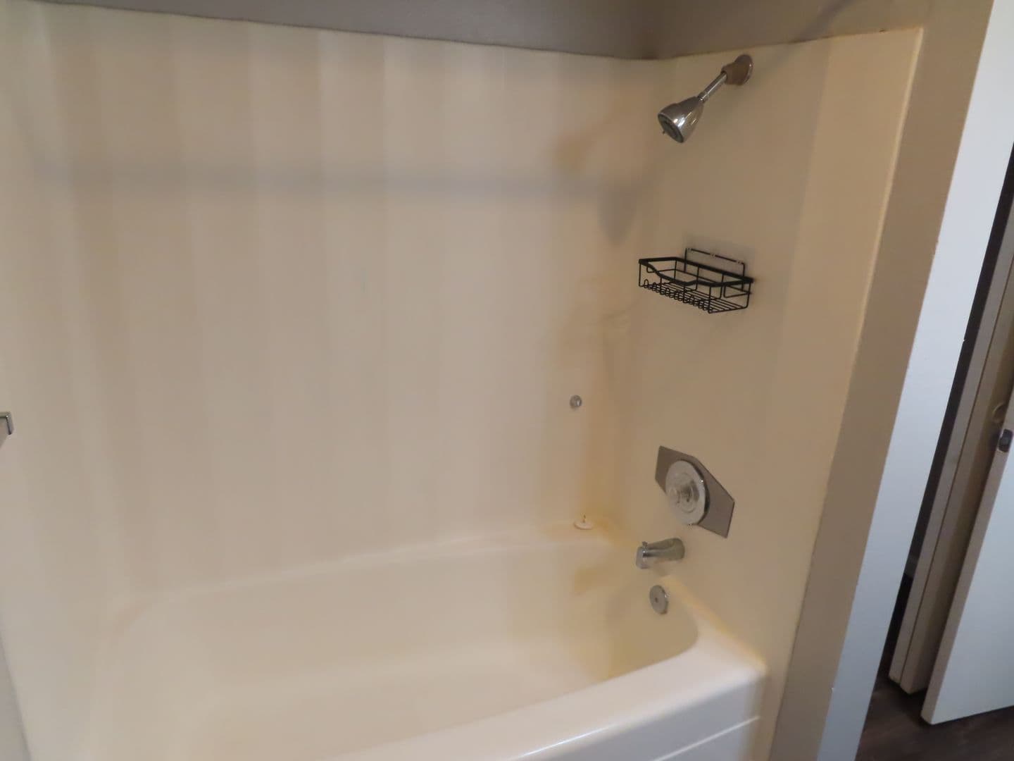 San Diego Condo: 6406 Friars Road #124