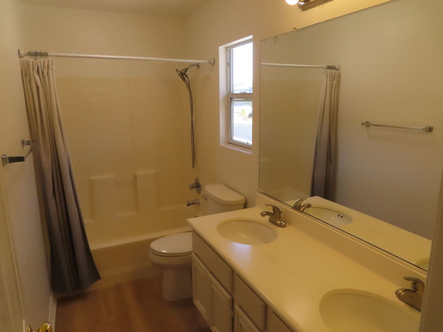 Oceanside House: 284 Manzanilla Way