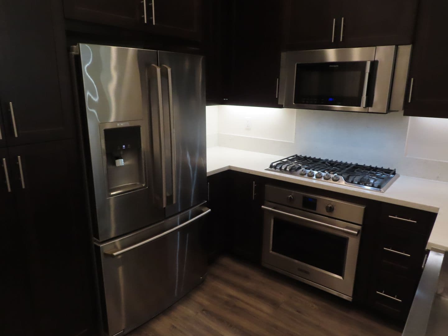 Vista Townhome: 2117 Solara Lane