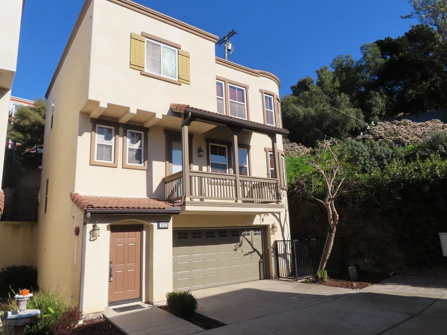 San Diego House: 3125 Harbor Ridge Lane