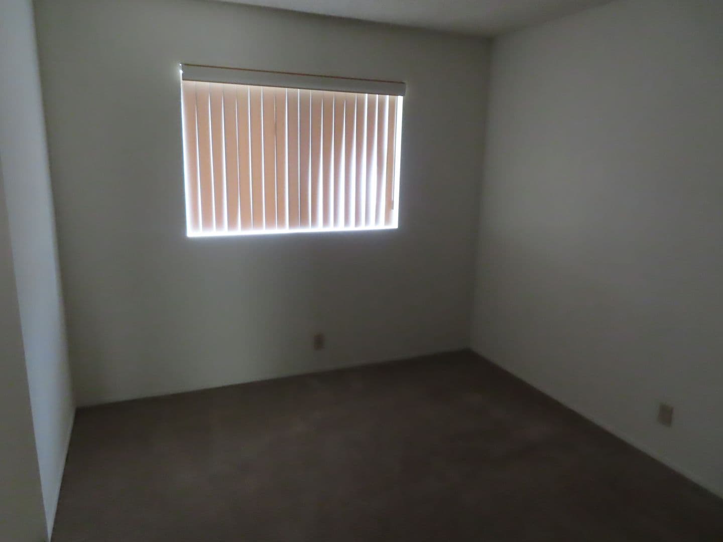 El Cajon Apartment: 1185 Persimmon Avenue