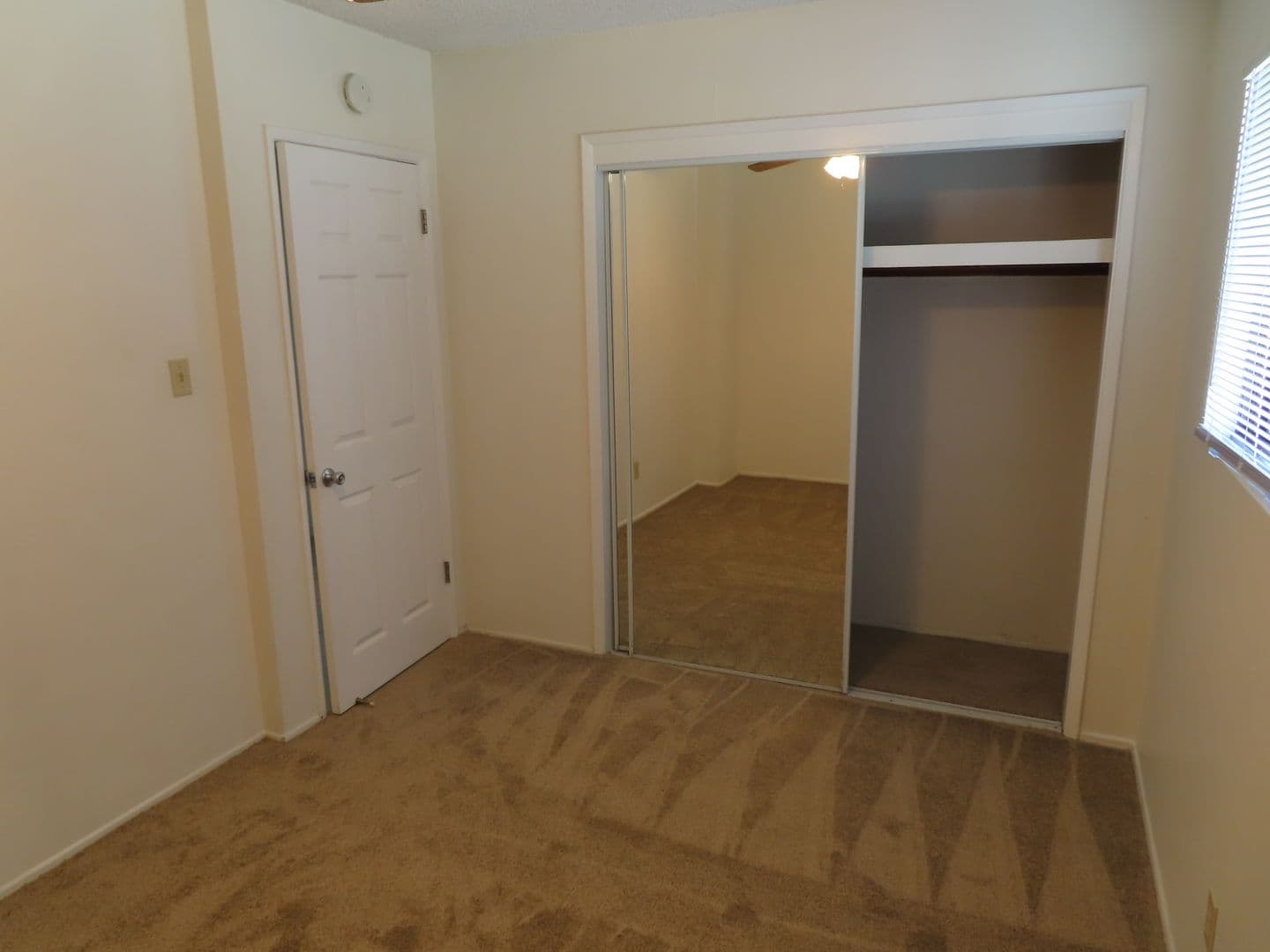 San Diego Apartment: 4017-4023 1/2 Texas Street